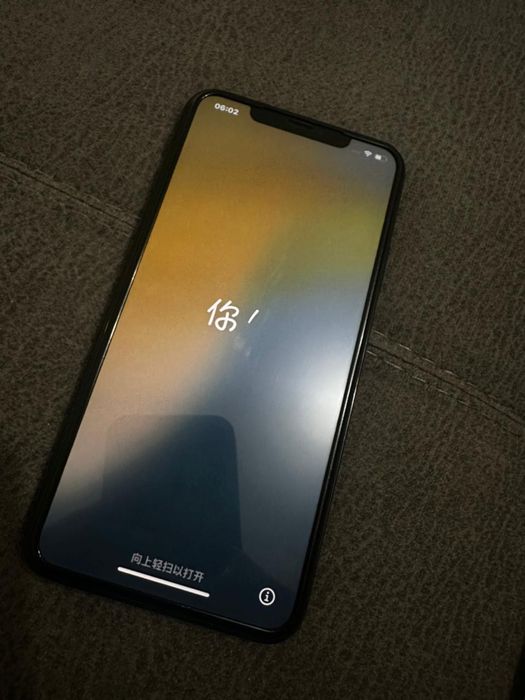 Продам айфон 11 про макс