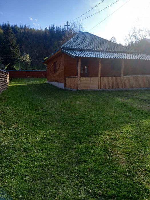 Casa de lemn de vanzare Bolatau