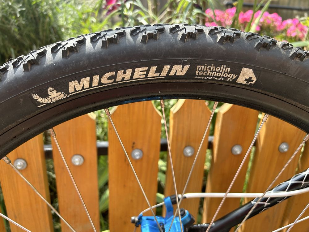 Bicicleta Specialized 26” mountain bike