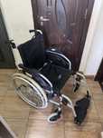Carut scaum medical rulant batrani dizabilitati (ca nou)