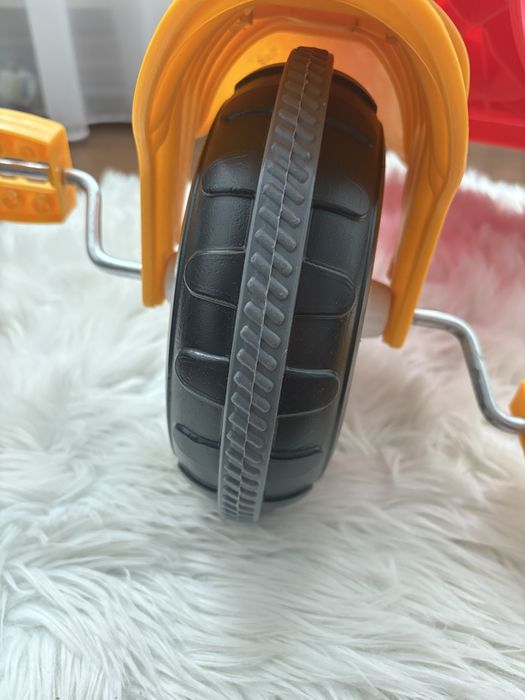 Vand tricicleta copii noua