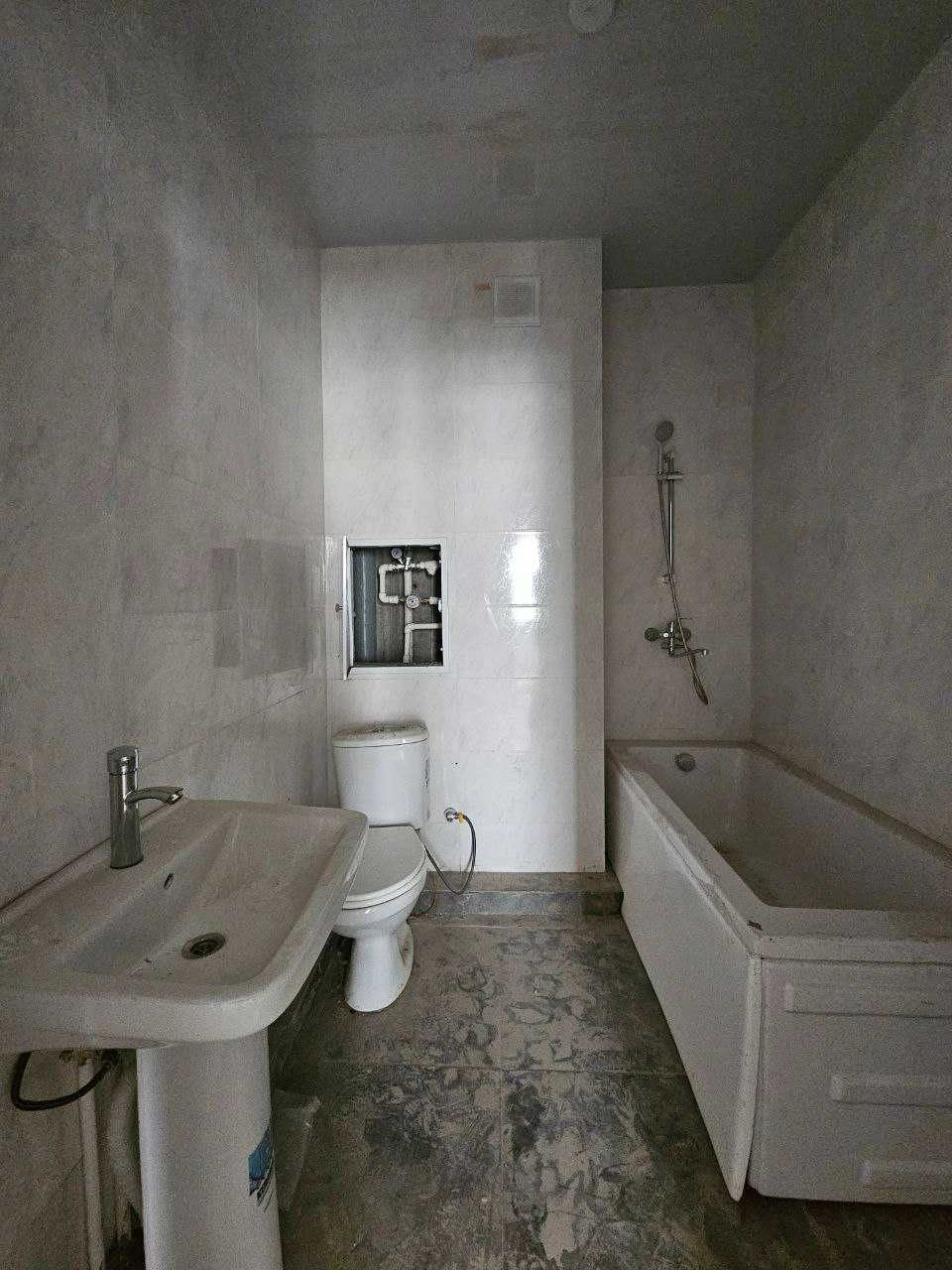 ЖК TOWER UP, Продам квартиру 2/8/10  в новостройке