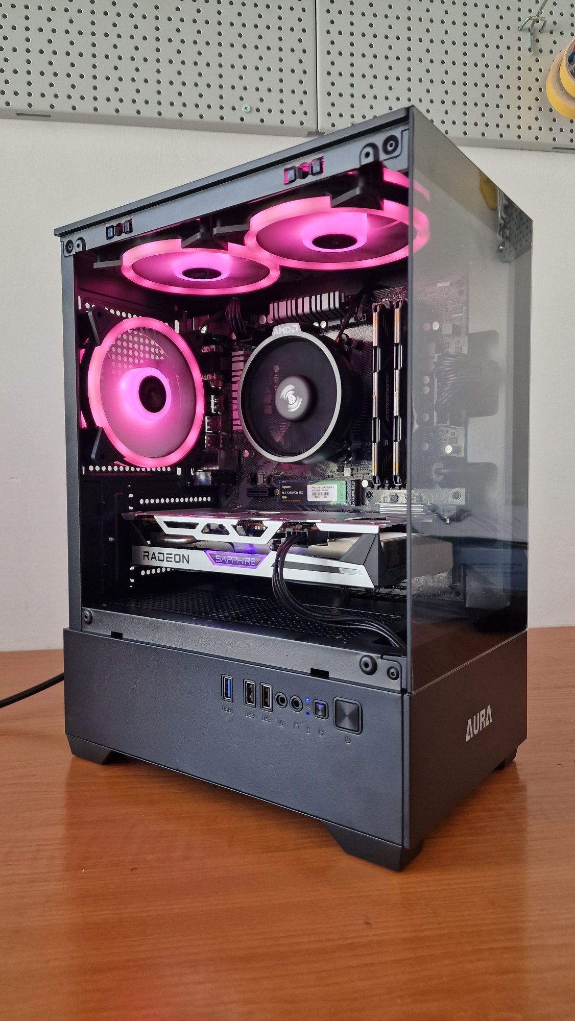 "ГАРАНЦИЯ" Геймърски компютър, Ryzen 5 5500, RX 6600XT, 16GB