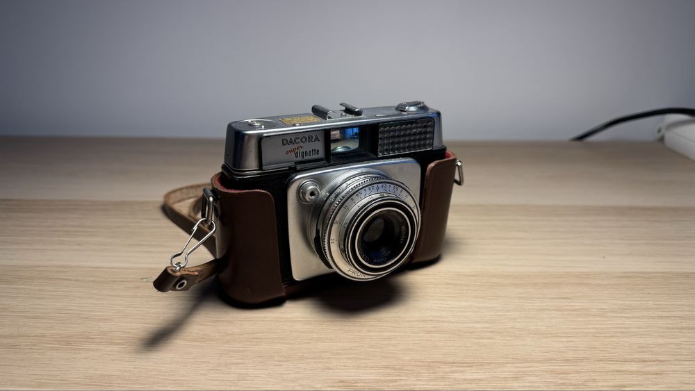 Vand aparat foto Dacora Super Dignette pe film