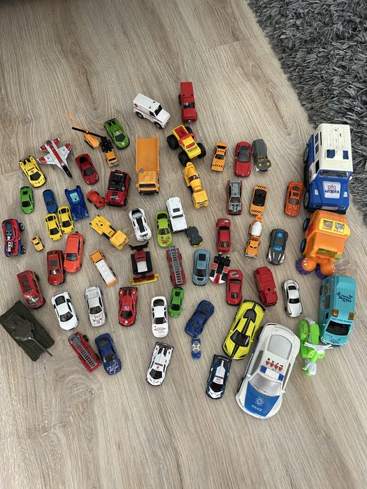 Vand masinute pt baieteti