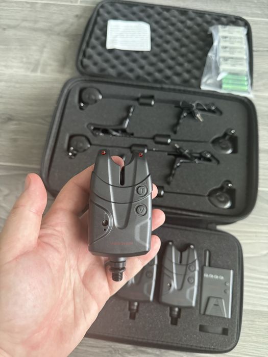 SET Avertizori 4+1 WindBlade T1-W  + 4 Swingeri cu Penar