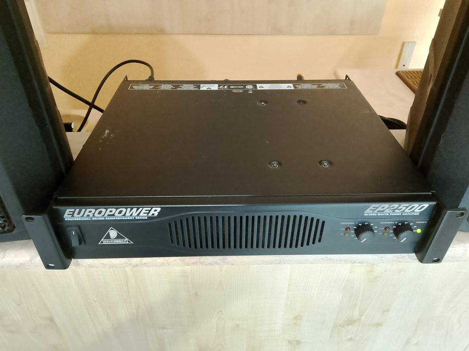 Професионален усилвател (крайно стъпало) Behringer Europower EP2500