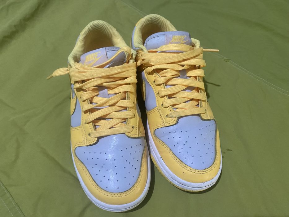 nike dunk low citron pulse