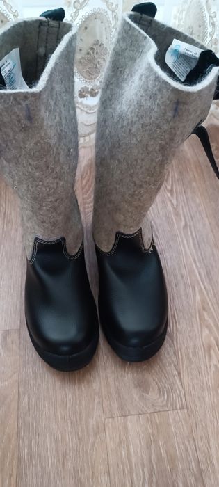 Рабочие зимние сапоги