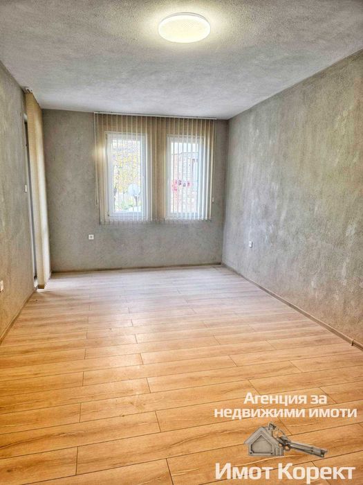 Имот Корект ДАВА ПОД НАЕМ полуоб. апарт, широк център