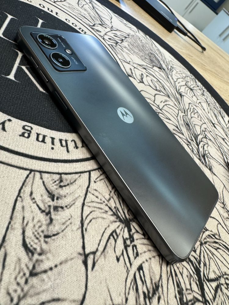 Motorola Moto G14 8/256gb - отлична