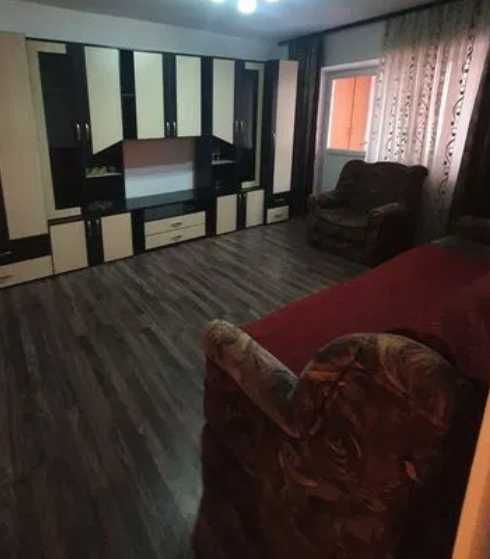 Дава се под наем Тристаен апартамент в Пловдив, Каменица 1 - 84 кв.м за 239.7 € - Снимка #2