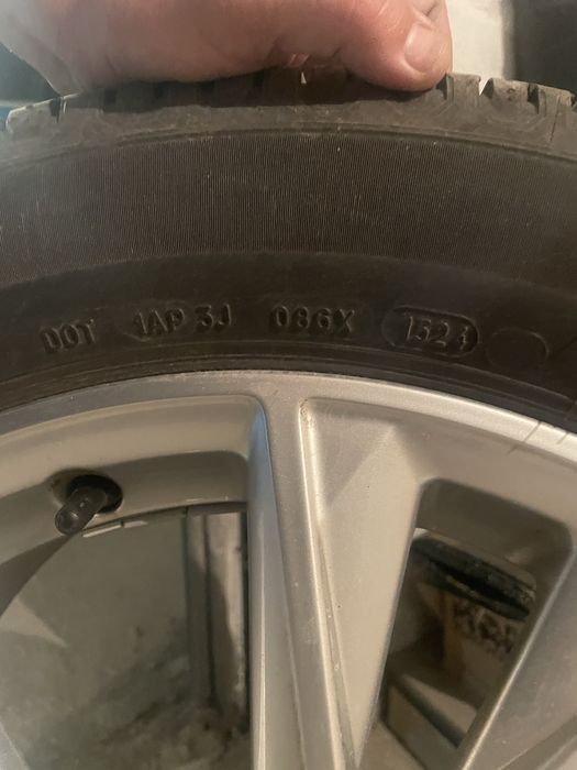 4 бр-Гуми + джанти ( 18 цола)