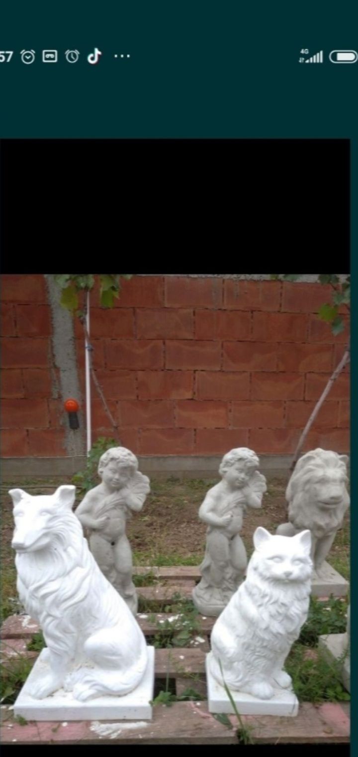 Statuetă Leu mare,din ciment sau din ipsos