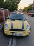 Autoturism Mini One, Galben