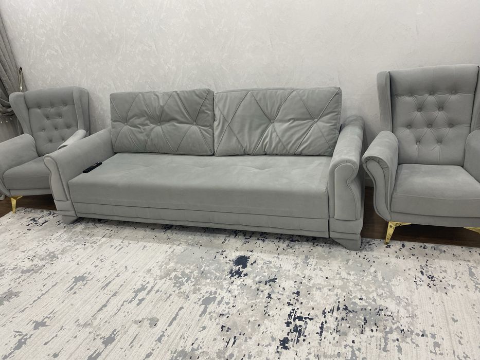 Продам диван с креслом