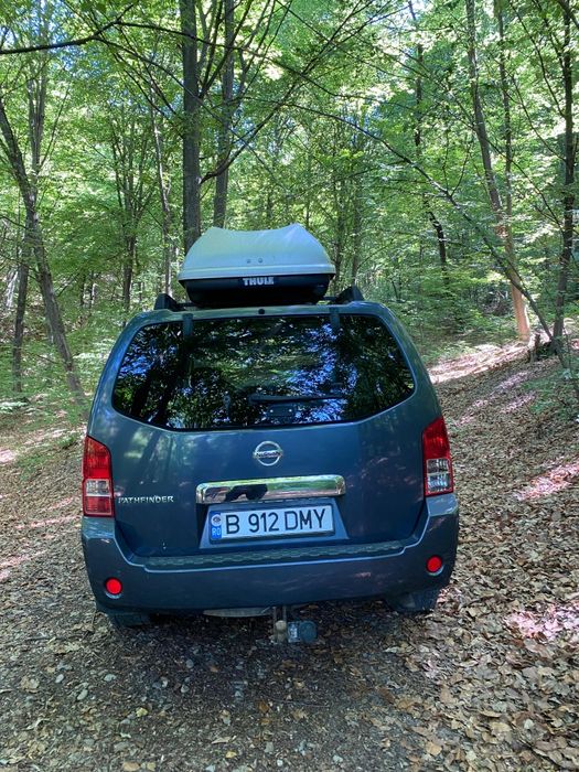 Nissan Pathfinder  2009,7 locuri
