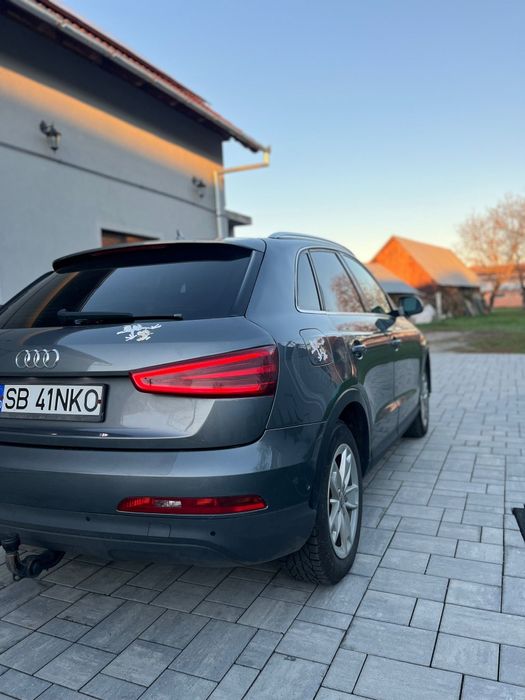 Audi Q 3  manual Full Led nu Q5 A 4 A3 A5