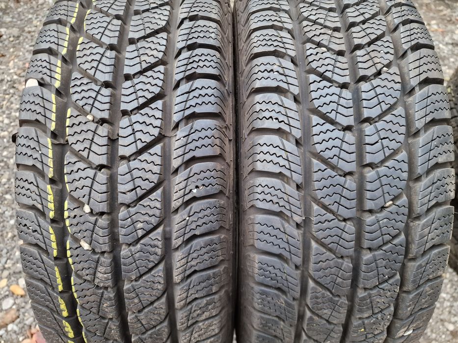 Anvelope 205/65R15C marca Semperit, M+S, DOT 2024, 10 mm