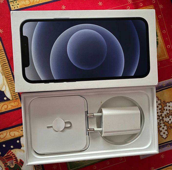 Iphone 12 negru 64 Gb