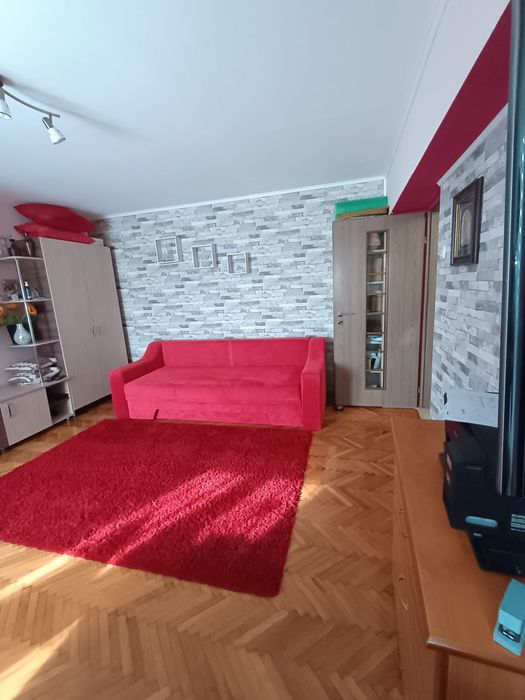 Vand apartament 3 camere