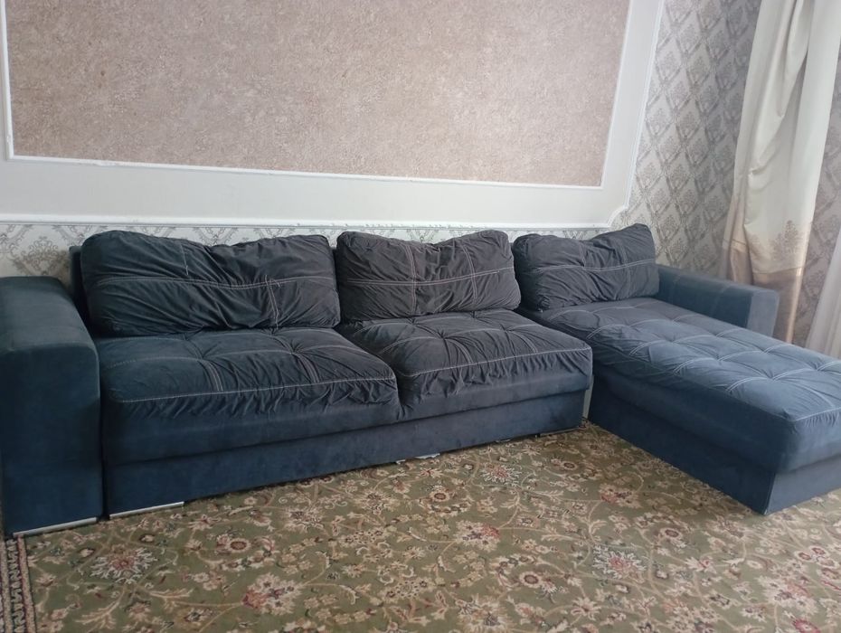 Гостиной диван продам