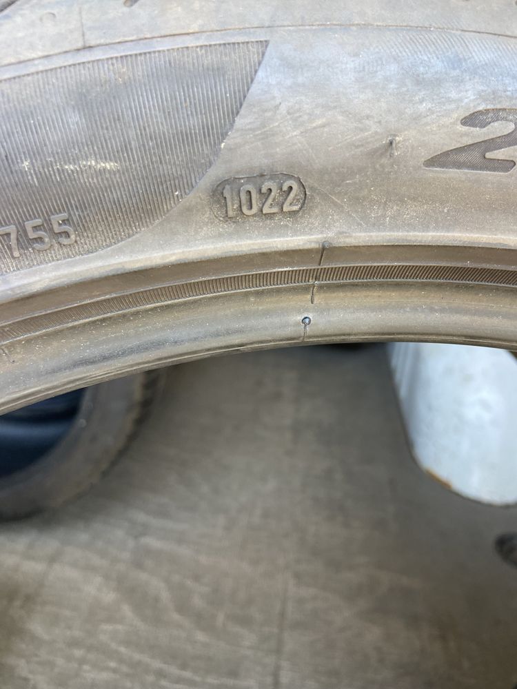 295/35/21/Pirelli pzero
