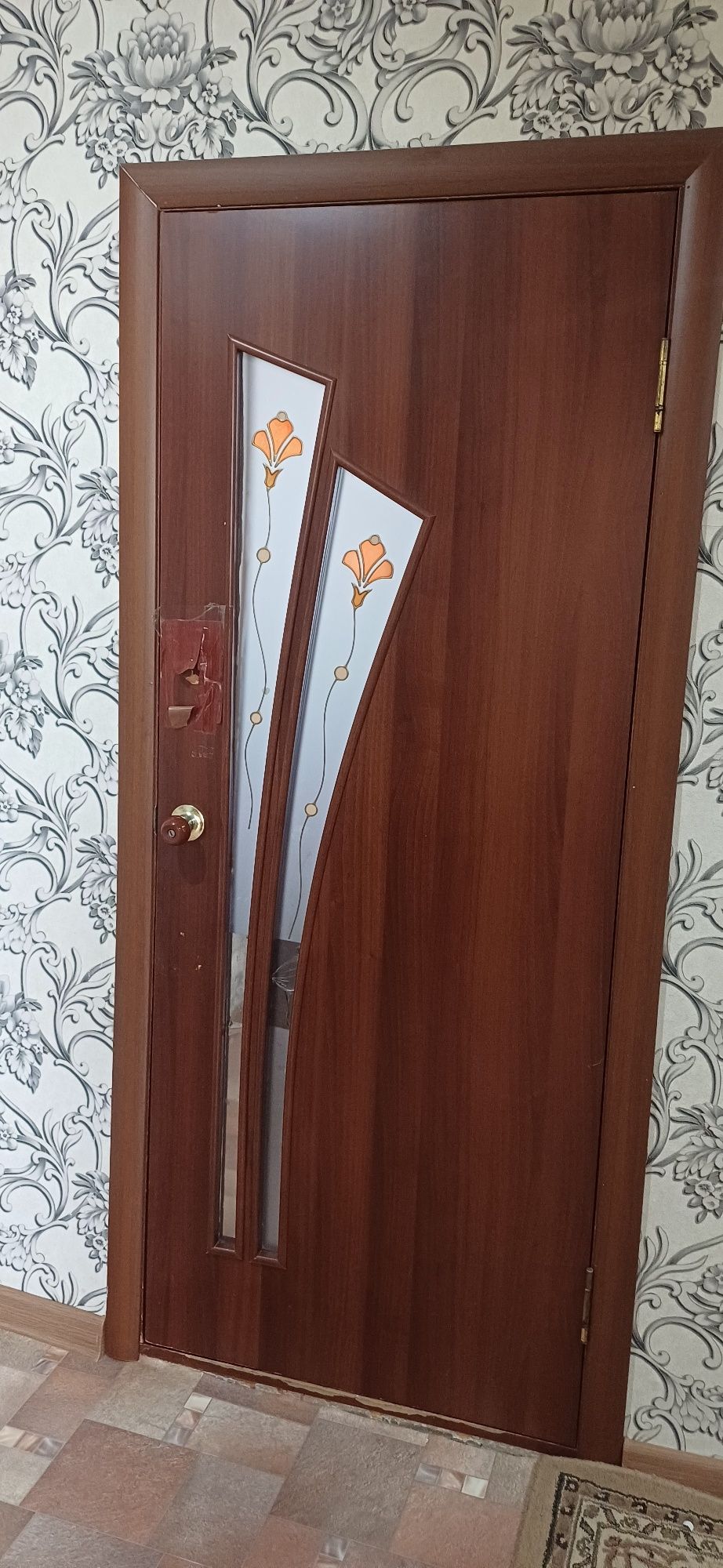 Продаётся двери б/у