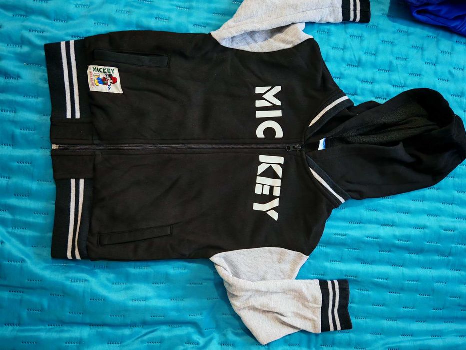 Голям лот дрехи за 5-6 години