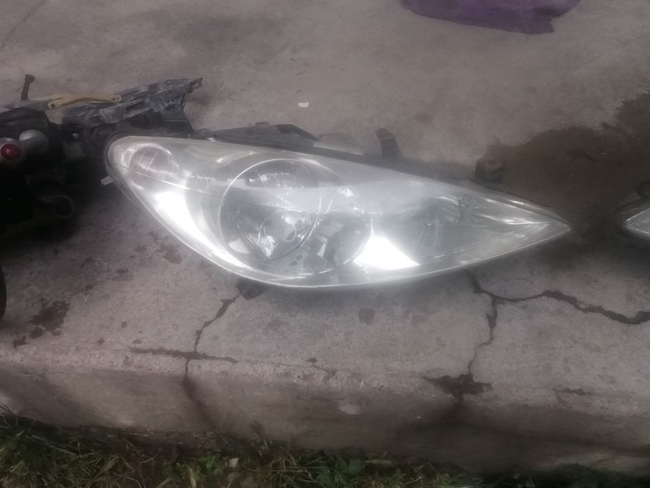 Фарове за peugeot 307