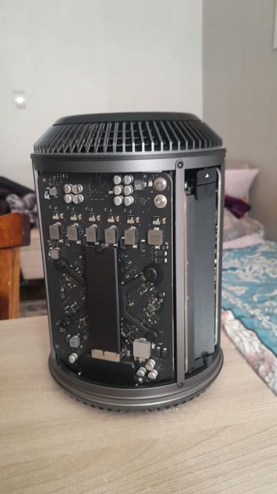Mac Pro обмен срочно
