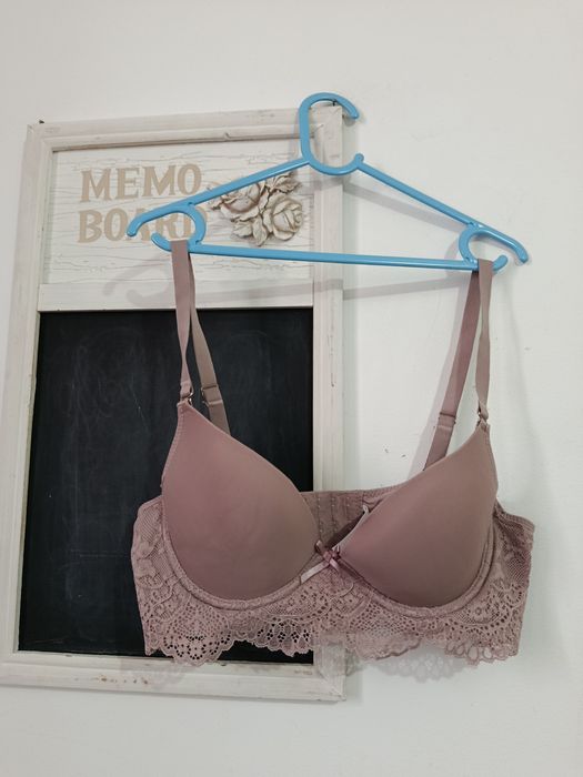 Sutien roz pudra Shein cu dantela și push-up cupa 75 B