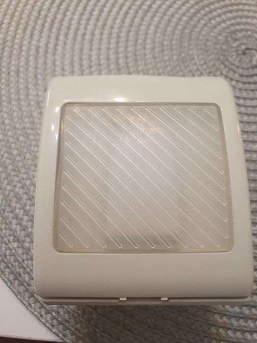 Vând întrerupător exterior