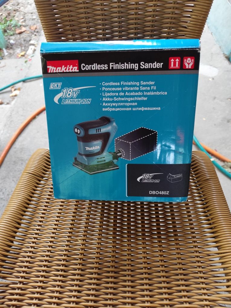 Șlefuitor Makita DBO 480 nou