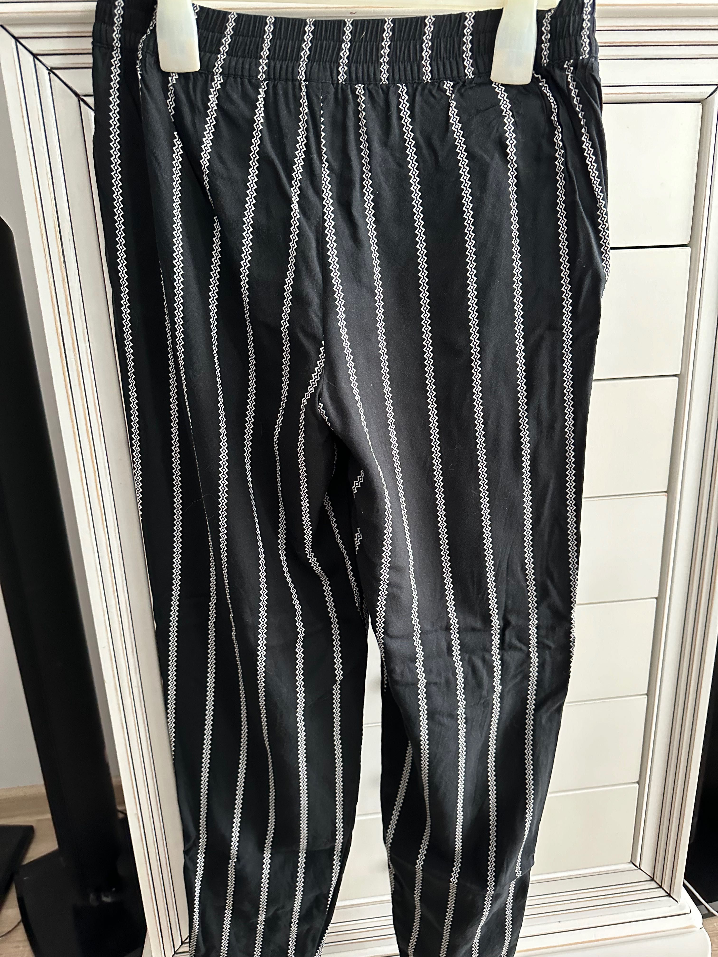 Pantaloni de vara H&M