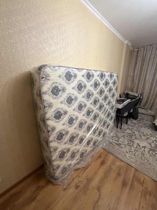 Матрас  новый продам за 60 к можно договорится