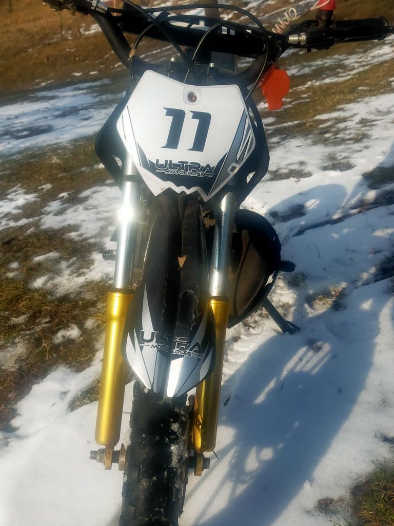 Se vinde Motocross Ultra 49cc, (Negociabil)!