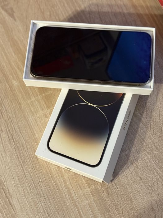 Iphone 14 pro max gold