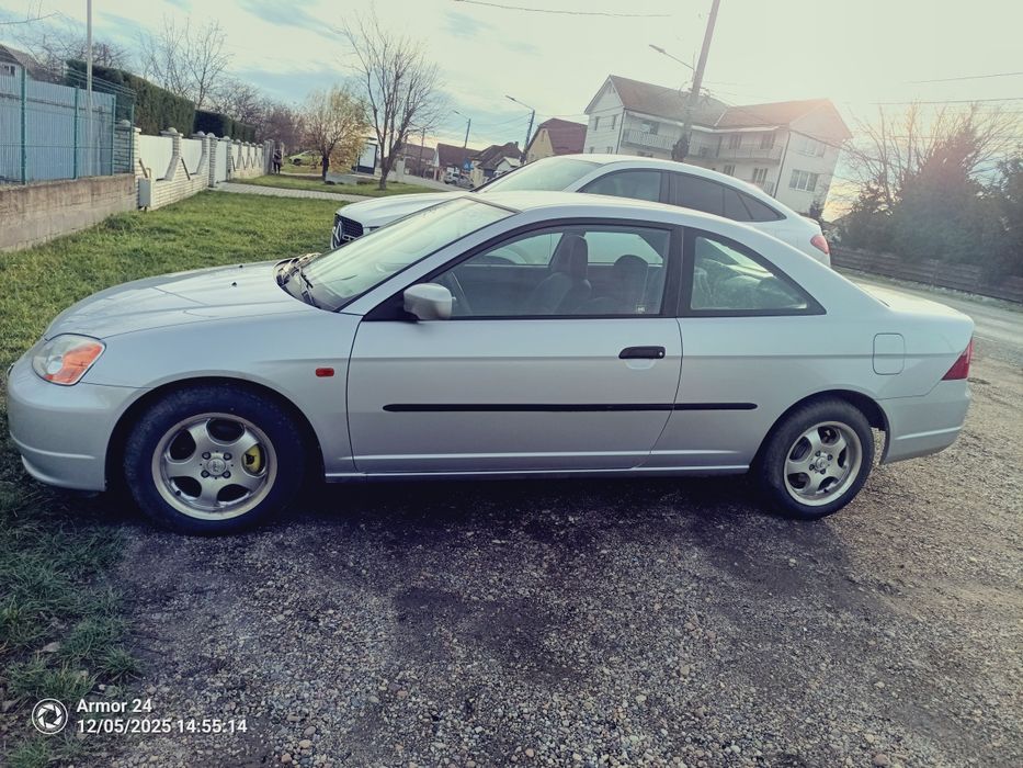 Vand Honda civic em2