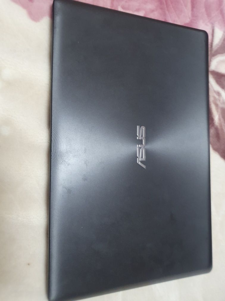 Vand laptop asus