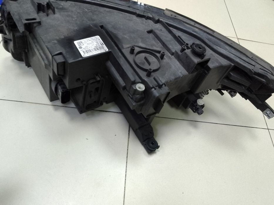 Фарове Volkswagen Tiguan 2023