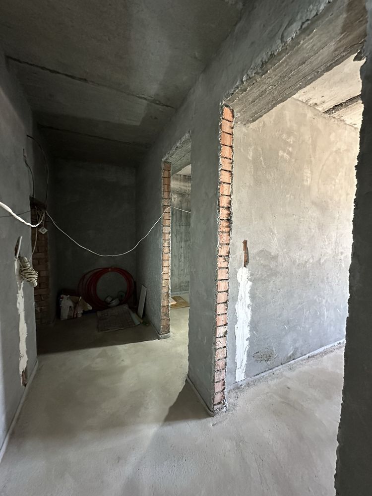 Коробка 1050$ 1 кв.м Гагарина Орентир МЧС 5 этаж 2 хона 51.50 кв.м