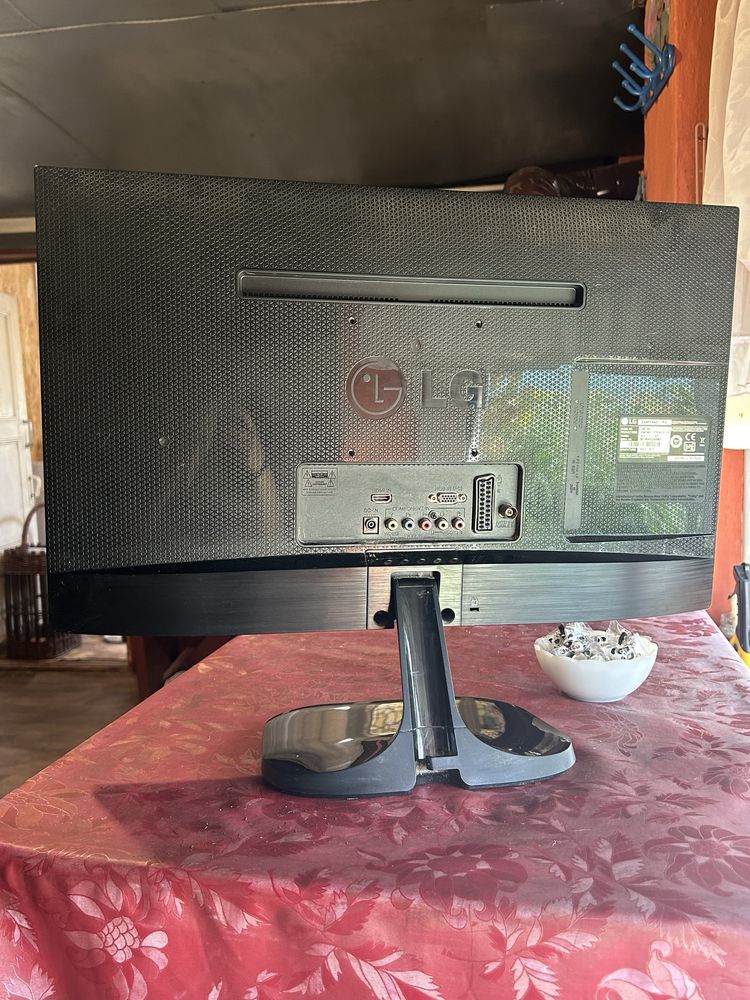 Телевизор 24MT46D - PZ, монитор LG
