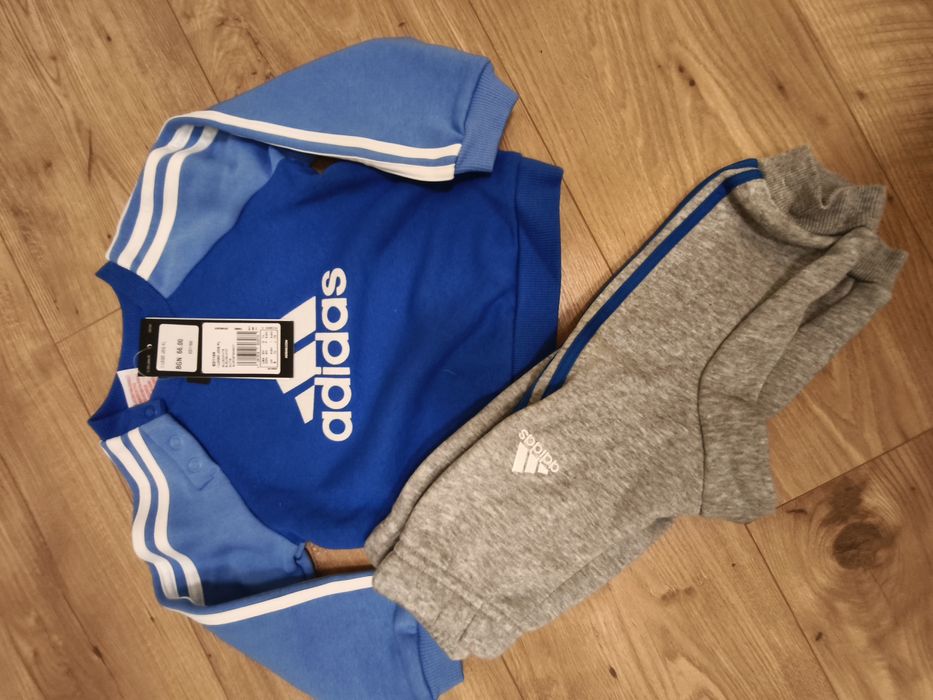 Adidas за момче нови