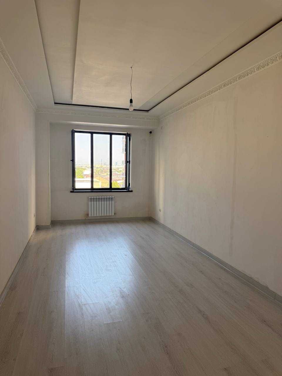 Продается новостройка Арт Хаусе 4/4/10 кв.м 130 цена 127000
