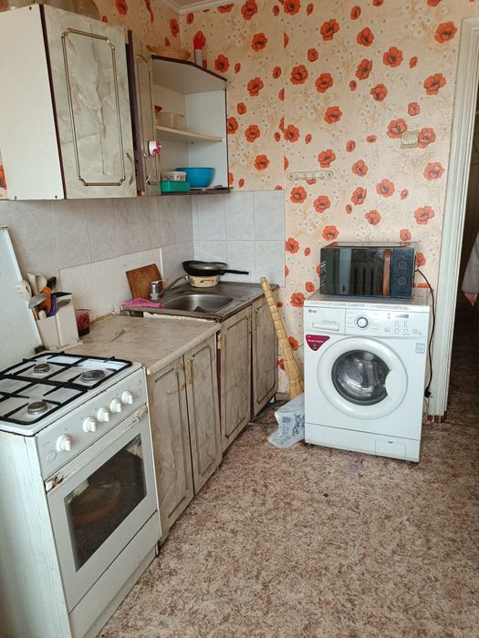 Сдам 2 ком квартиру в районе Колхозного