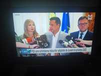 Vând televizor LG