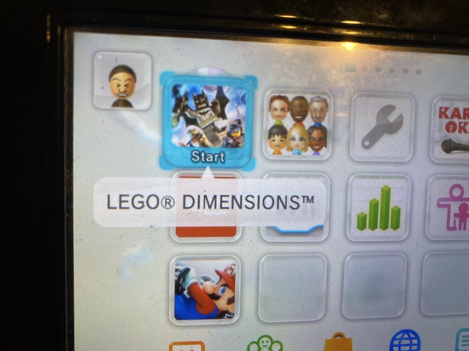 Nintendo Wii U plus Mario Kart 8 si Lego Dimension