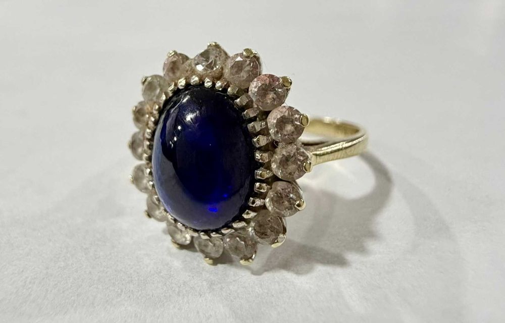 Златен пръстен със син камък 4.16 грама 14карата 585