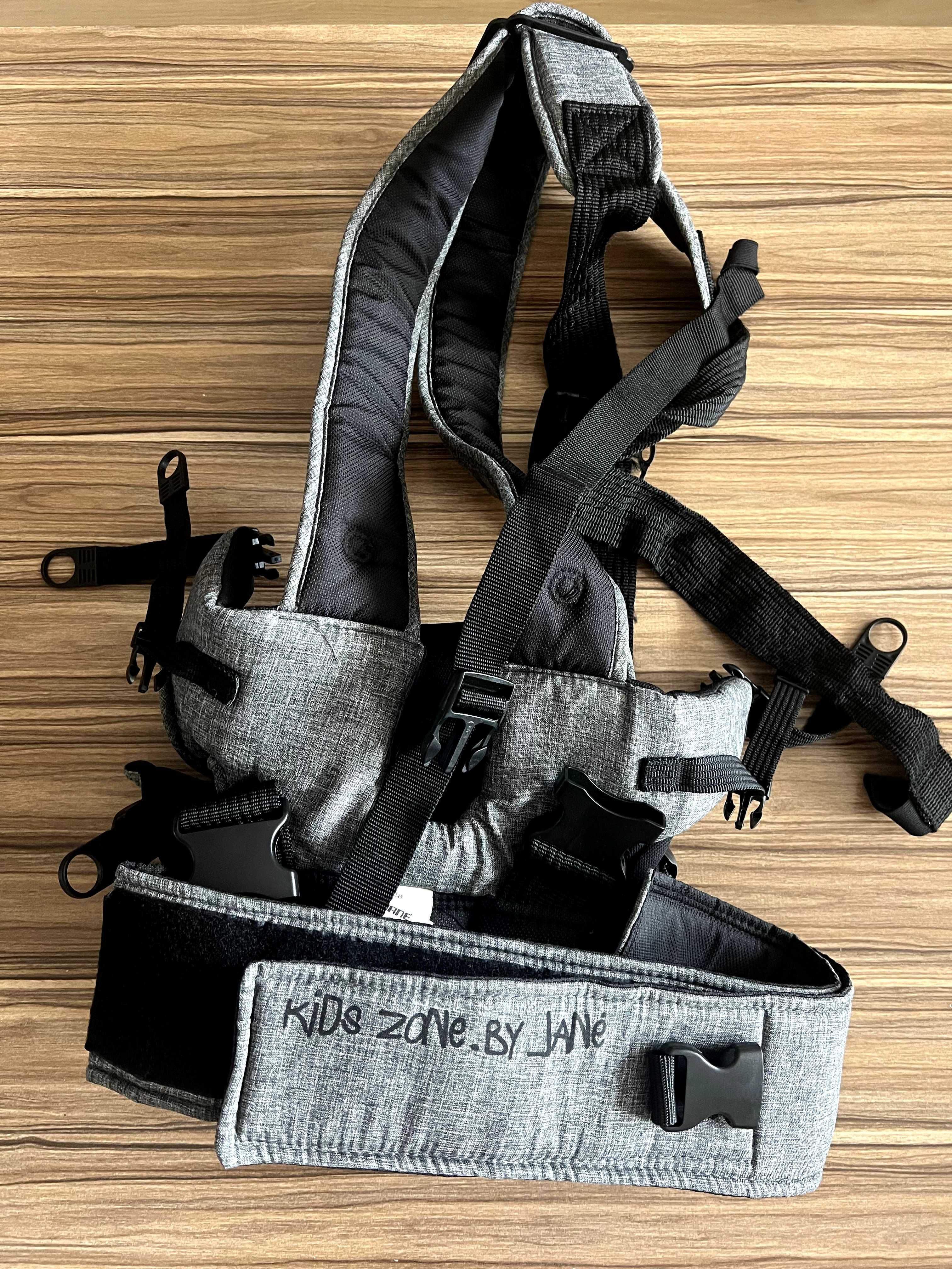 Кенгуру Jane Kangaroo